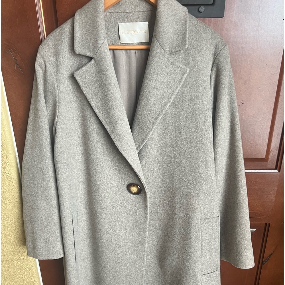 Gorgeous, classy, lined wool coat, Fleurette.  Size 16, taupe.  Like new.